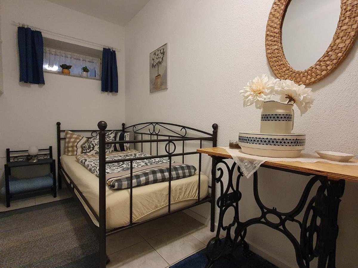 Ferienwohnung Wilpert Schwanfeld エクステリア 写真